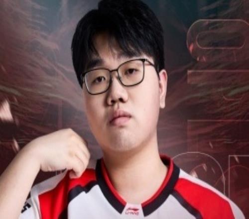 王楚钦荣获,冠军,微博热烈祝,世界杯直播,世界杯直播平台,足球直播赛事,世界杯赛程资讯,足球比赛信息